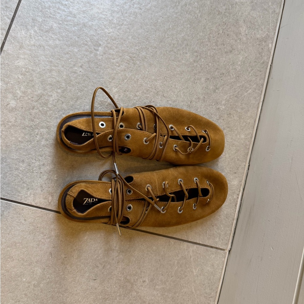 Women’s Zara Tie Up Flats
